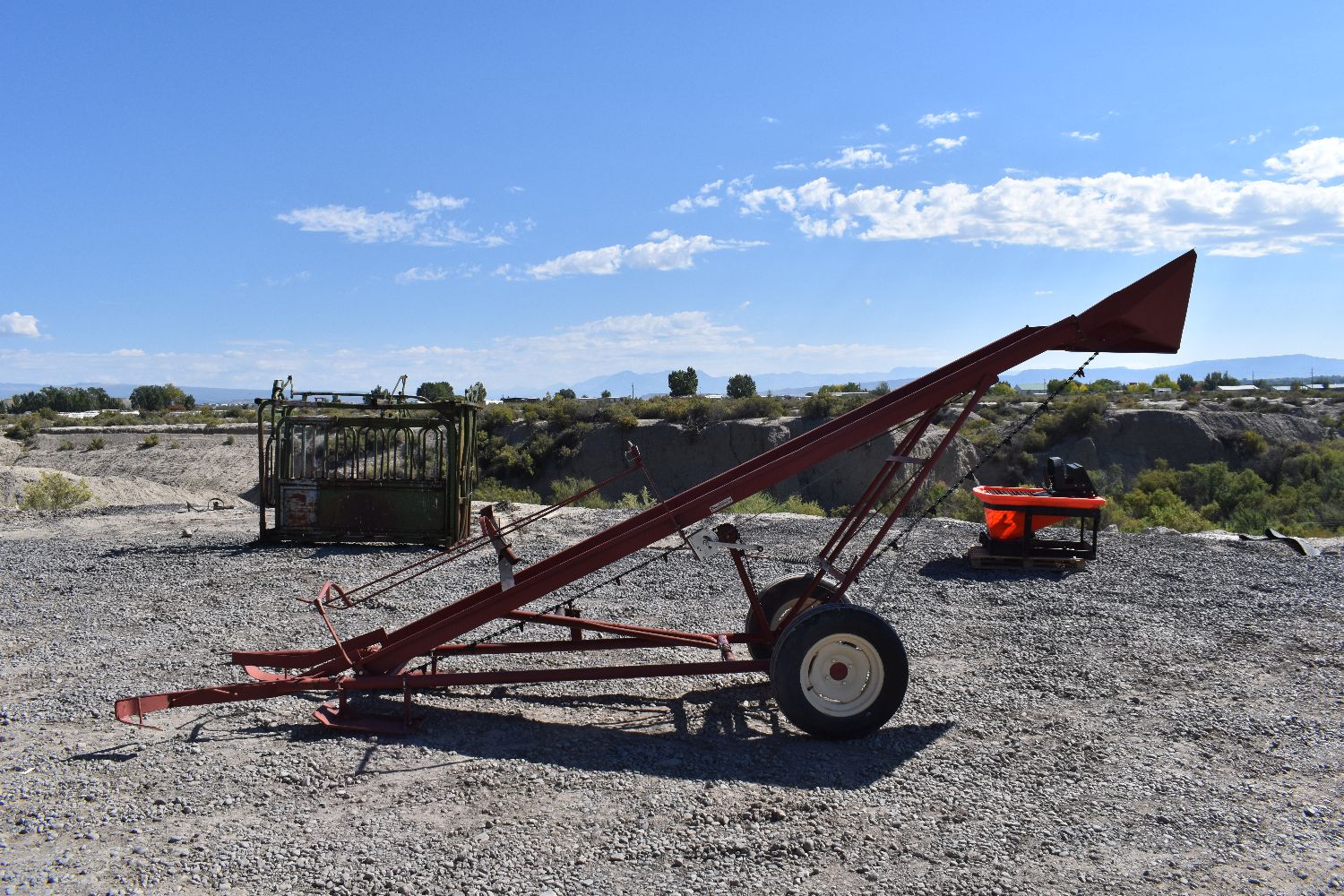 Used 2015 My-D - Han D Bale Loader Hay and Forage Equipment for sale at Varner Equipment in Delta CO - Photo 4