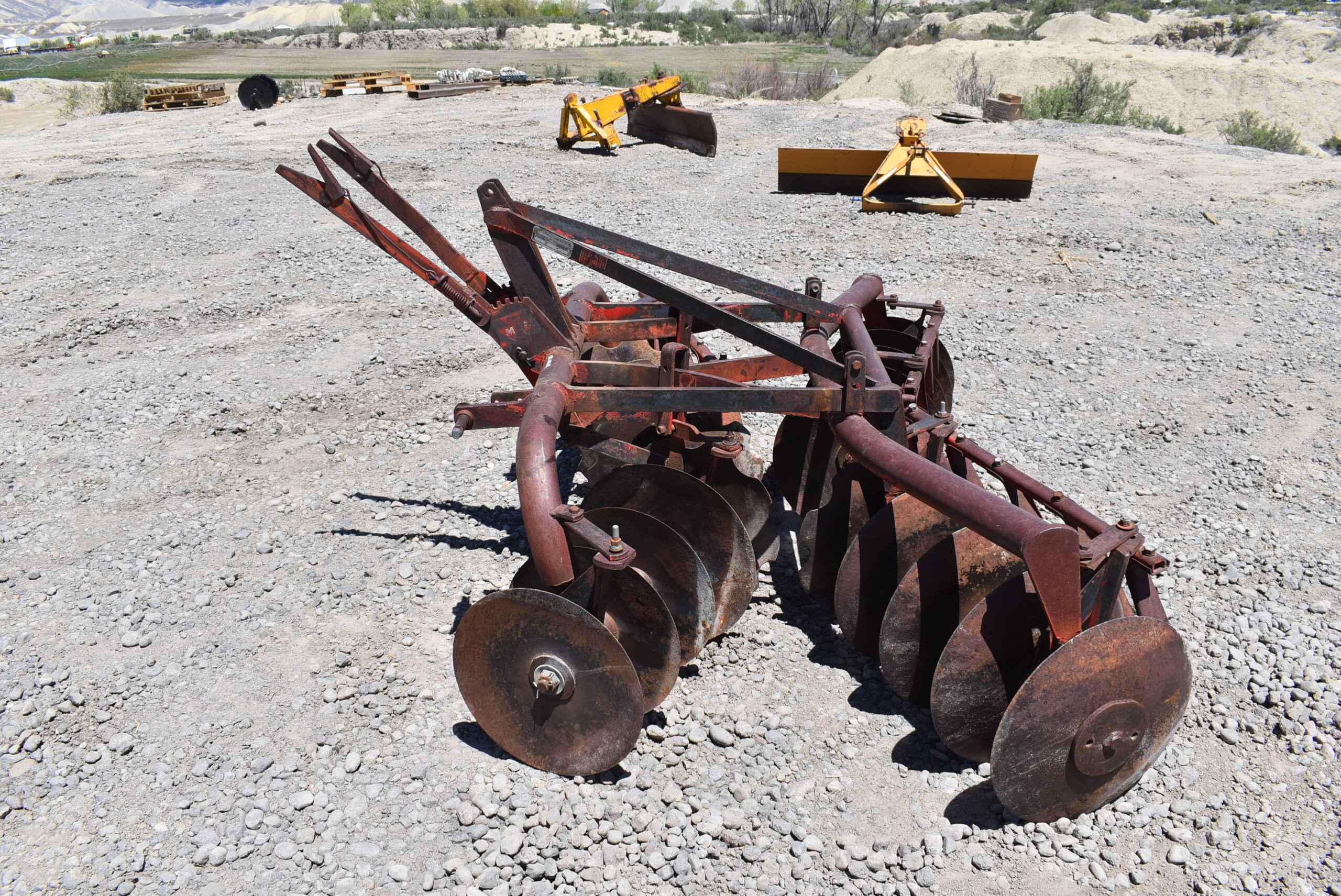 Used 1985 Massey Ferguson 25 Tillage Equipment for sale at Varner Equipment in Delta CO - Photo 4