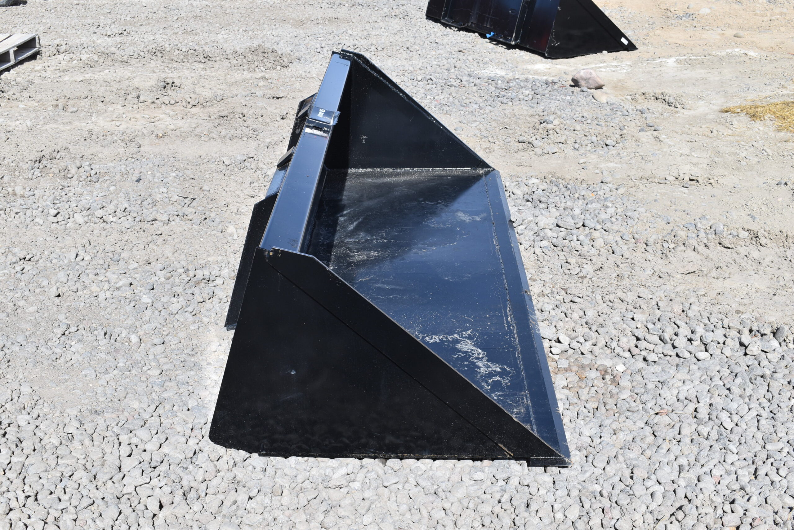 Used 2025 Kit Containers 90in Implements for sale at Varner Equipment in Delta CO - Photo 3