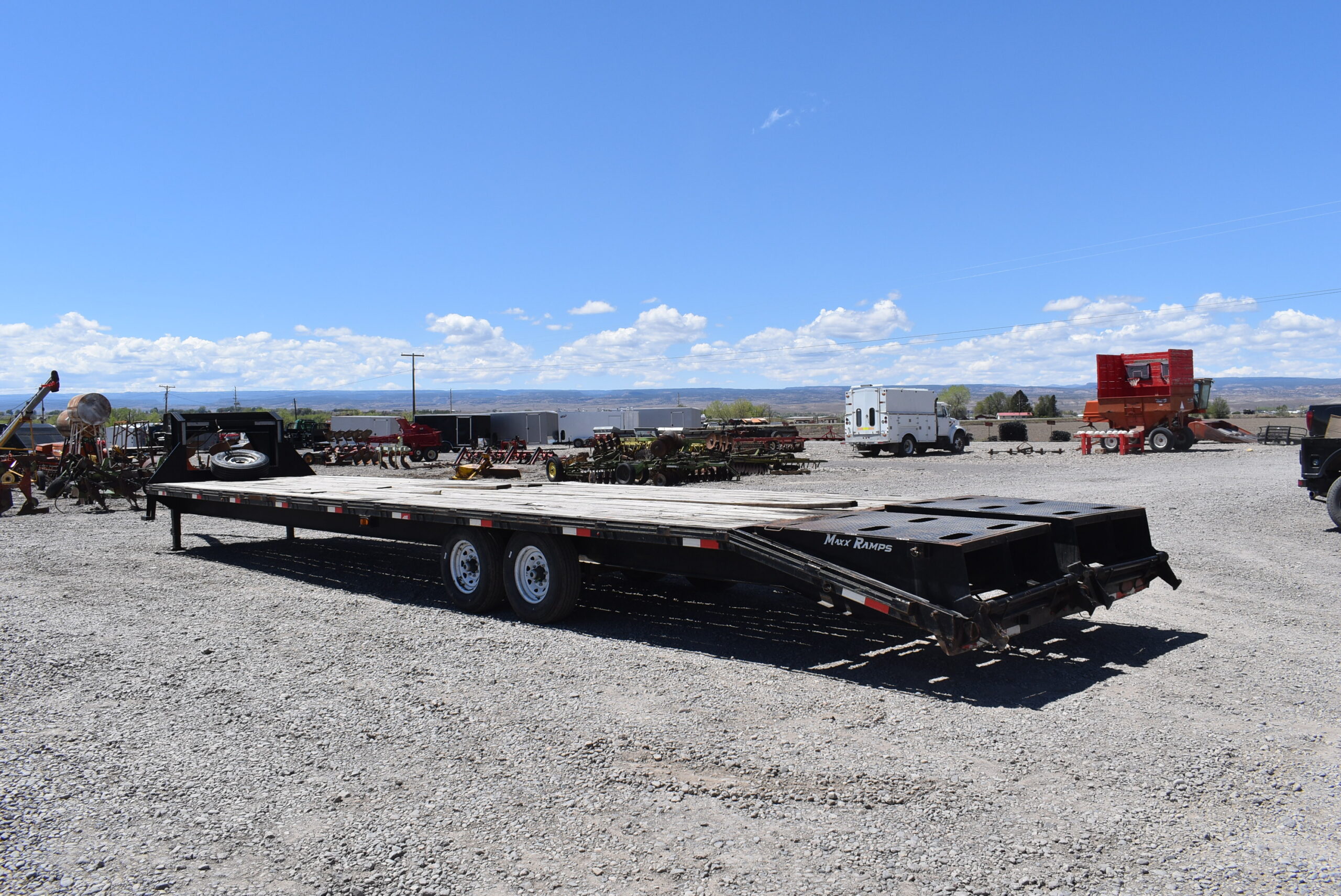 Used 2023 TrailMaxx 35ft Trailers for sale at Varner Equipment in Delta CO - Photo 4