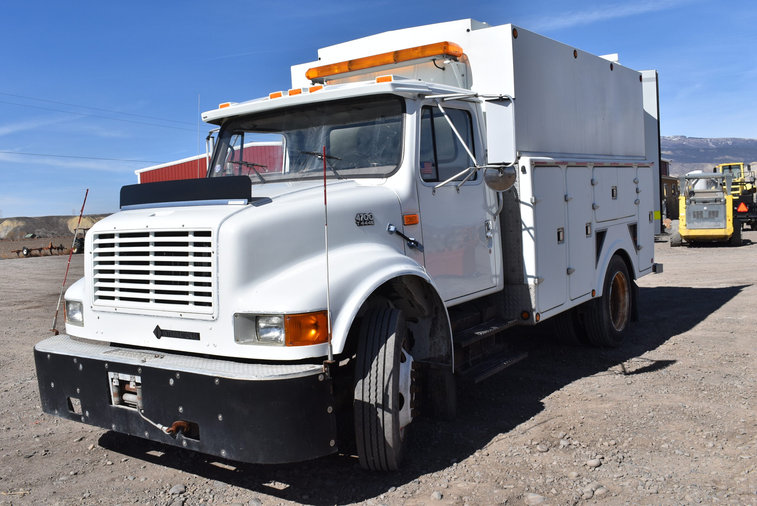Used 2000 International 4700 Trucks for sale at Varner Equipment in Delta CO - Photo 3