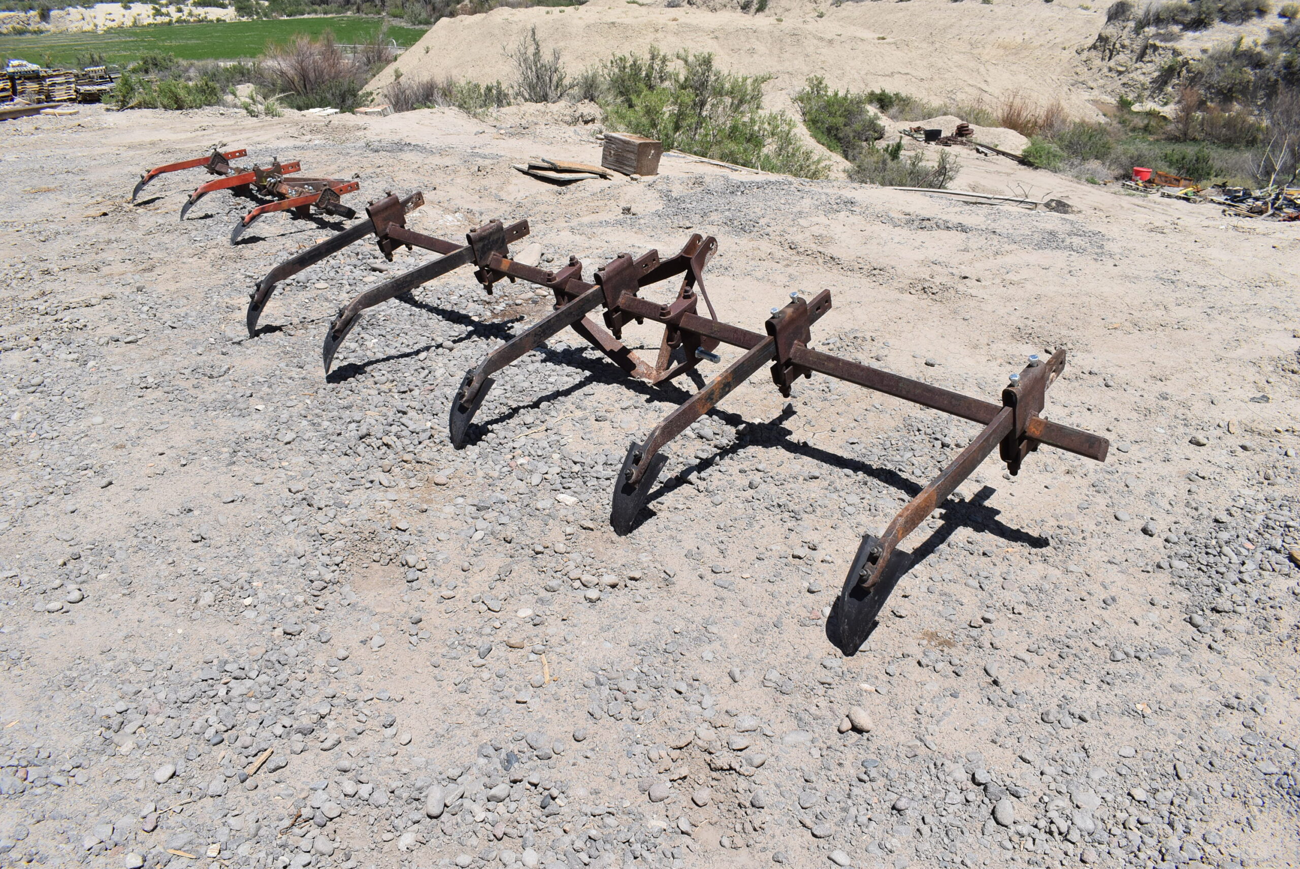 Used 1980 Custom Made 5 Row Tillage Equipment for sale at Varner Equipment in Delta CO - Photo 6