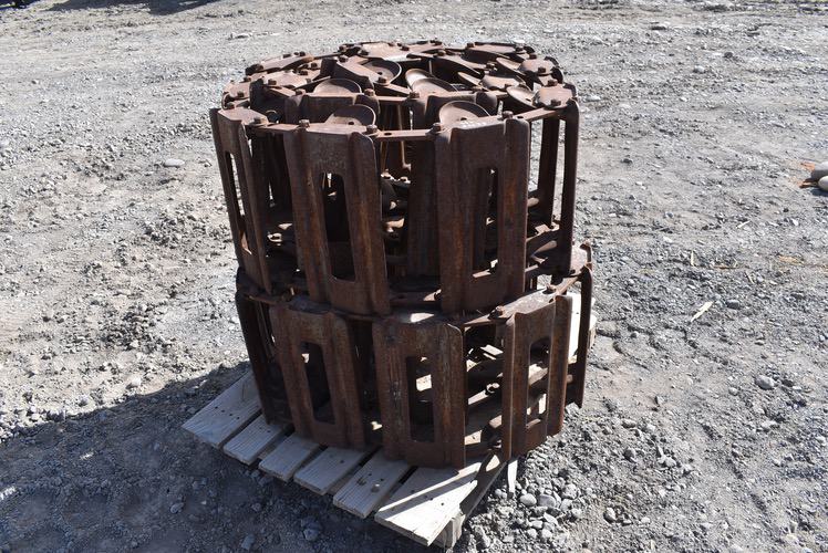 Used 2004 Custom Made Metal Skid Steer Tracks Implements for sale at Varner Equipment in Delta CO - Photo 2