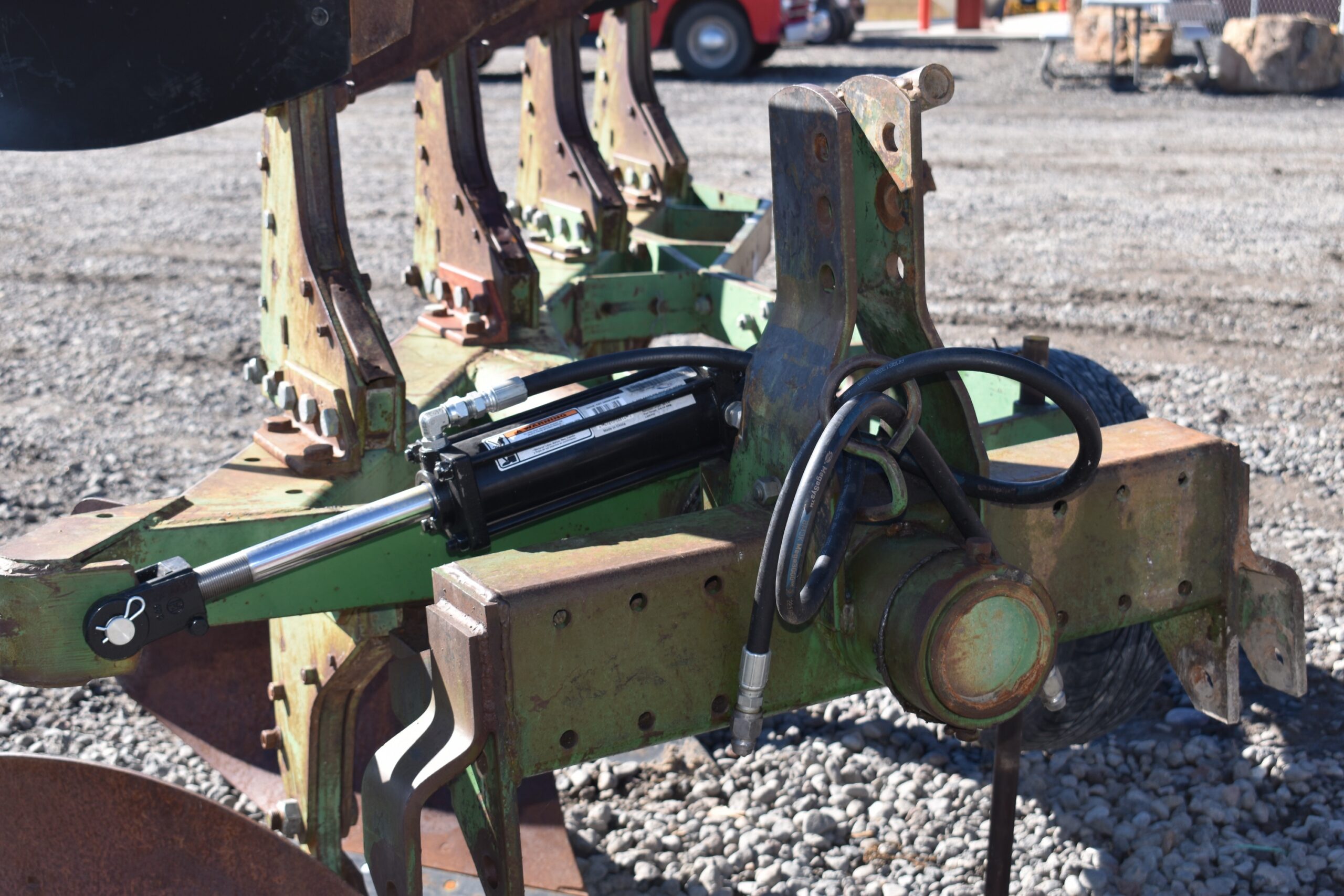 Used 1985 Oliver 4 Bottom Rollover Plow Tillage Equipment for sale at Varner Equipment in Delta CO - Photo 4